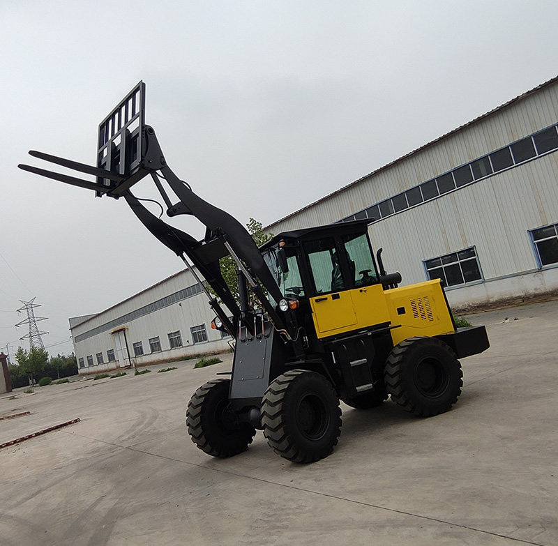 Heavy-Duty Articulated Loader For Sale