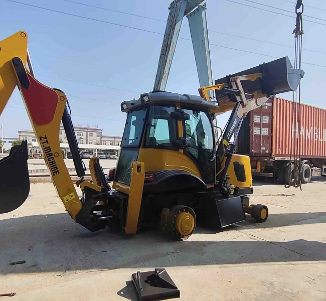 Экскаватор-погрузчик ZT. MACHEN ZTW30-25 продается в Мексике.