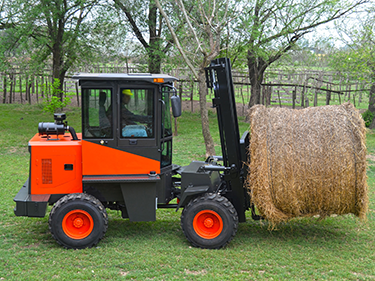 Empilhador Articulado de Alta Capacidade