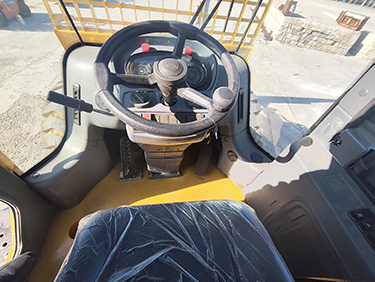 เครื่องอัดขยะขนาดกะทัดรัดสำหรับการฝังกลบ