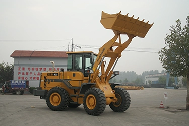 3တန် ရှေ့ဆုံး Loader ရောင်းရန်ရှိသည်။