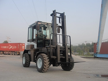 Forklift Artikulasi Medan Berat 2 Ton